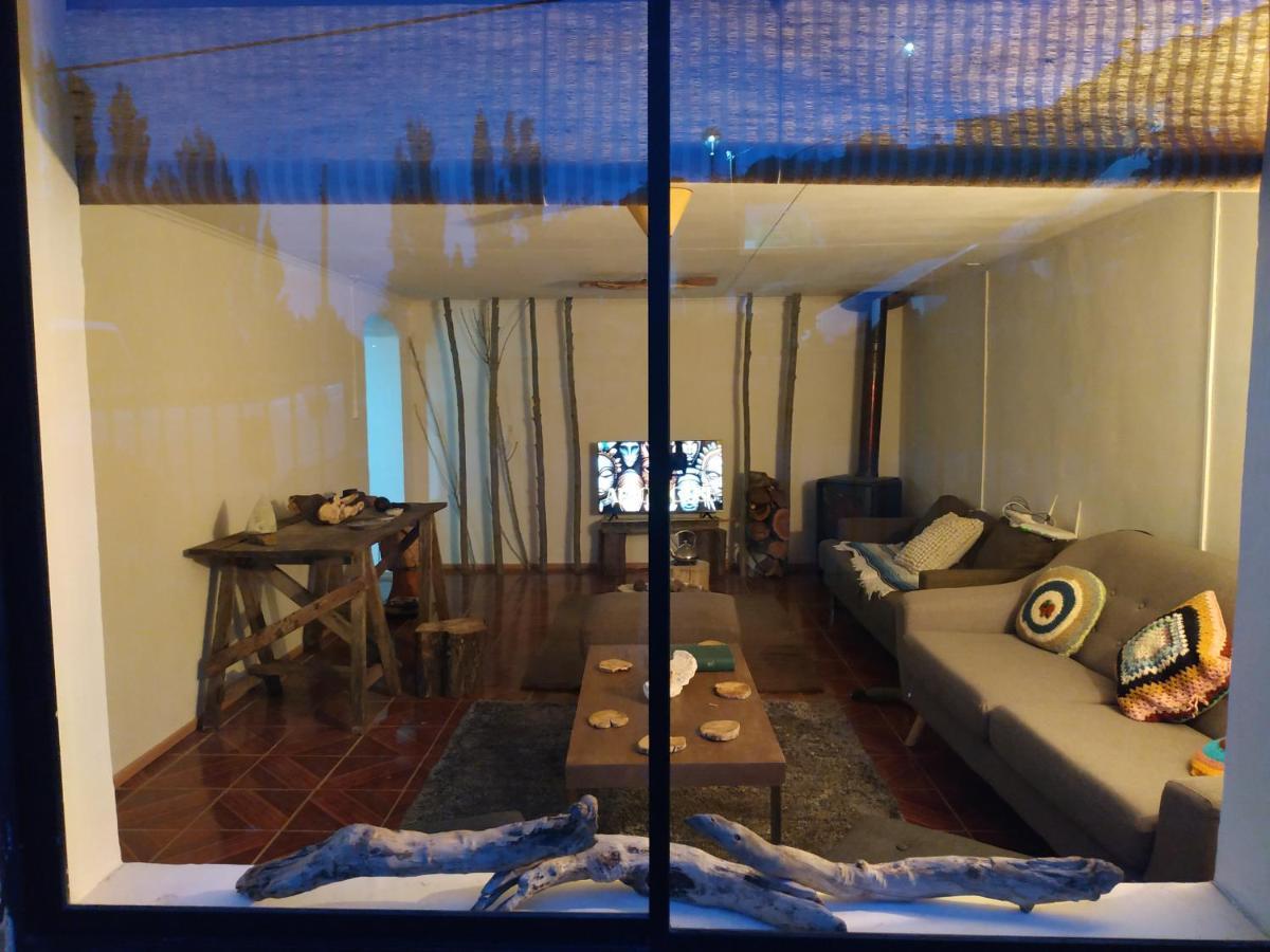 Posada De La Luna Hostel Chile Chico Bagian luar foto